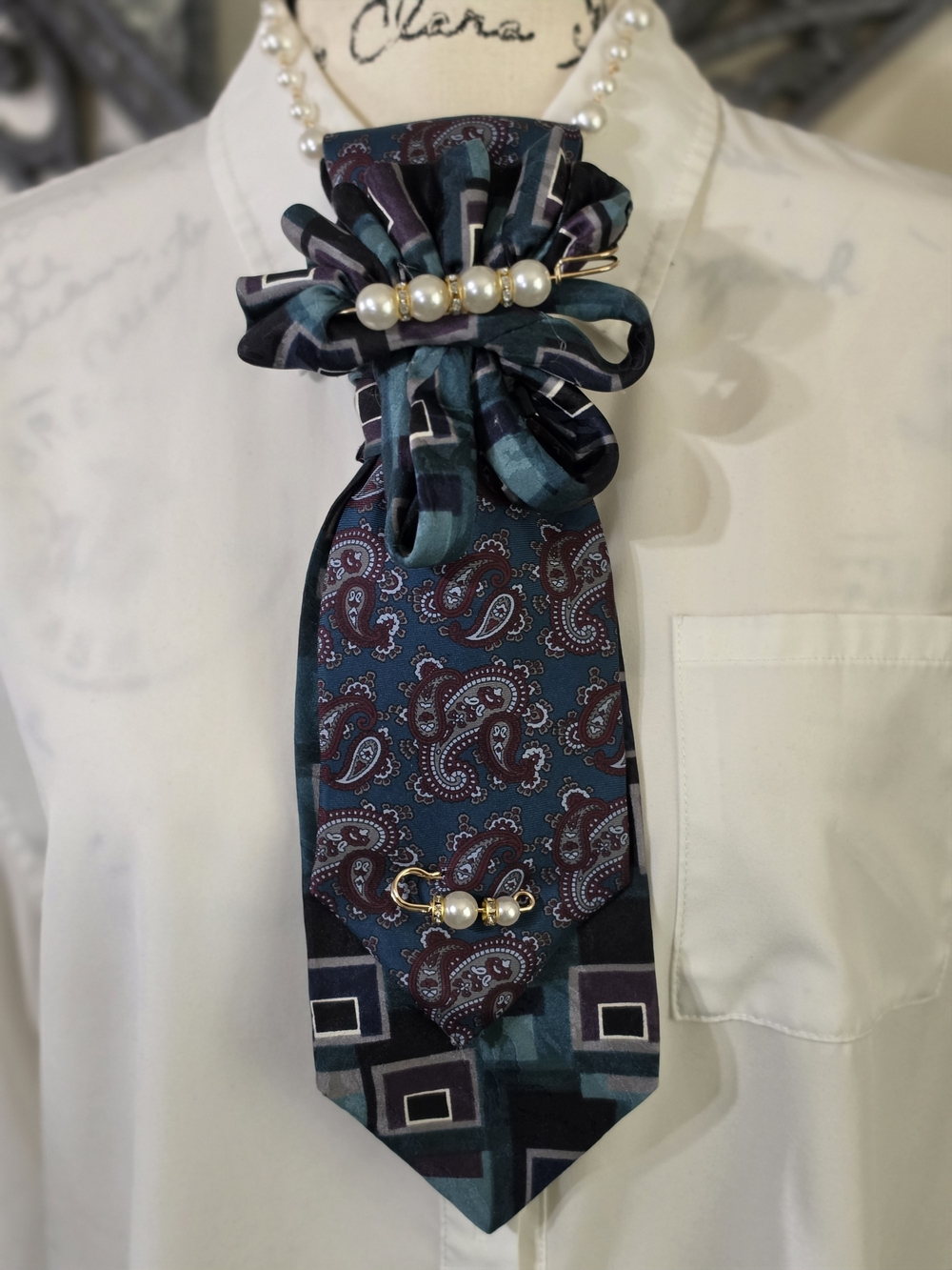 Teal/Burgundy Paisley Pearl-Embellished Doubletie Necktie Necklace
